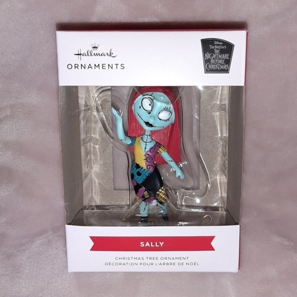 Disney The Nightmare Before Christmas Hallmark Ornament Set - Picture 6 of 7